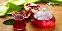 How To Make Pomegranate Peel Tea And Its Health Advantages (Recipe Inside)